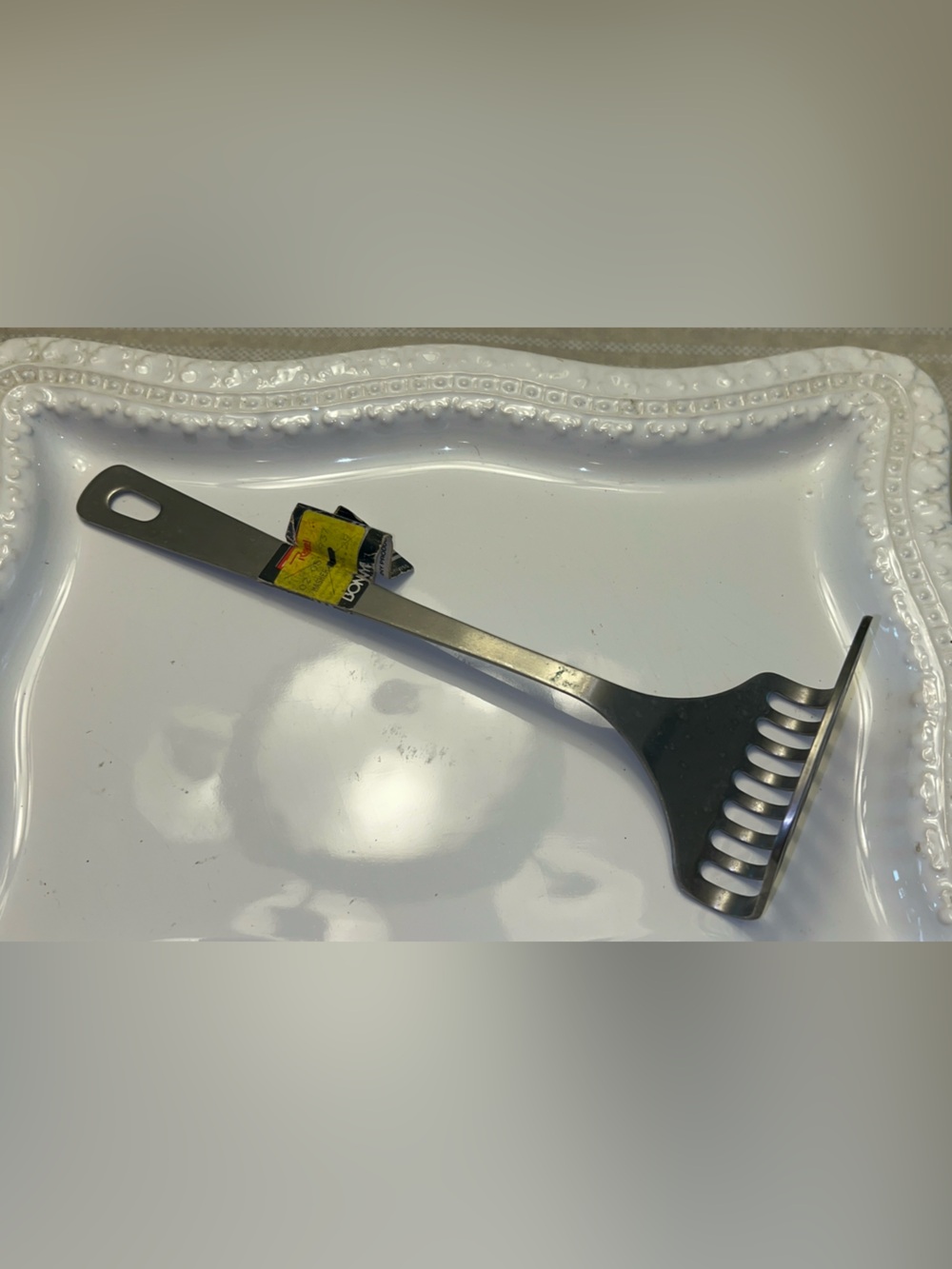 Vintage Bonny right-angle, slotted stainless steel potato masher NWT